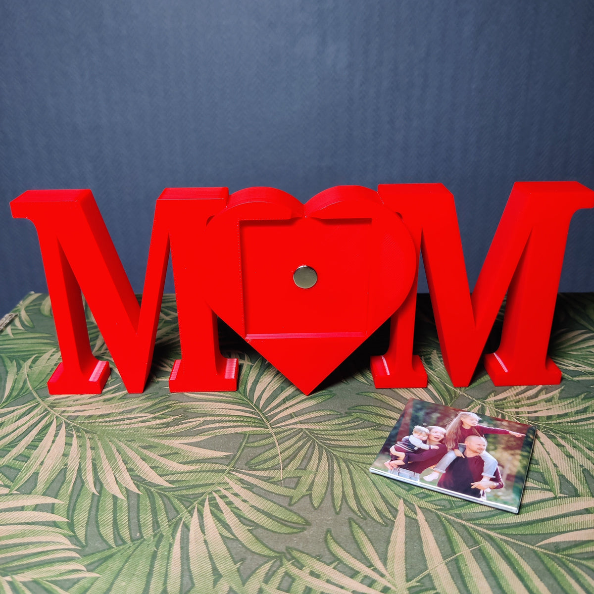 Ramă MOM cu magnet personalizat • O amintire pentru mama